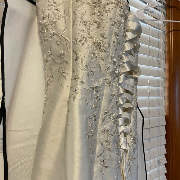 Wedding Dress- Custom High Low-Lavel is a size 10, altered and can fit a size 2 - Picture 4 of 11